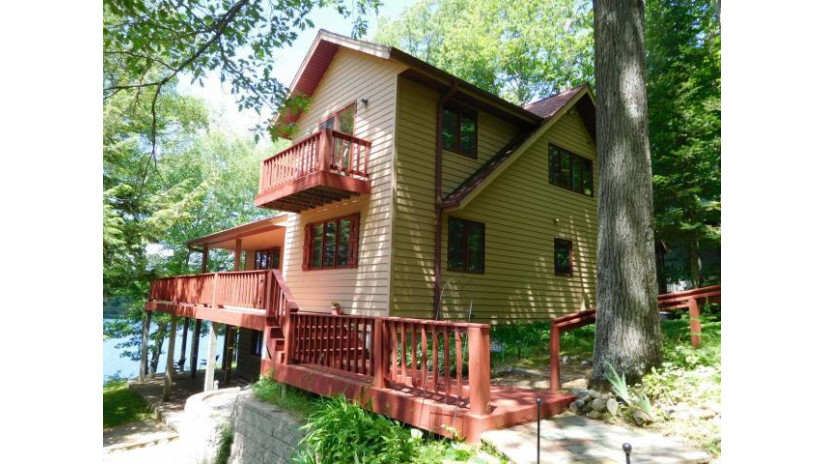 N9252 North Shore Rd Upham, WI 54485 by Absolute Realtors Inc. $419,000