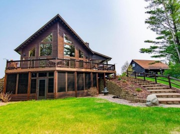 W7831 Island View Dr E, Tomahawk, WI 54487