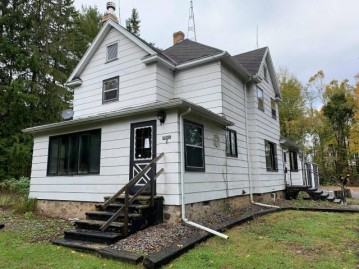 14336 Main Ln, Mountain, WI 54149