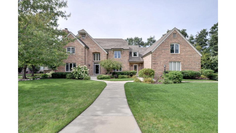 1684 32nd Ave Kenosha, WI 53144 by Cove Realty, LLC $620,000