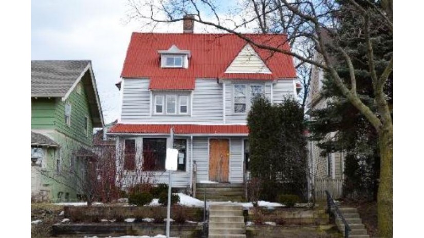 2734 N Maryland Ave Milwaukee, WI 53211 by REALHOME Services and Solutions, Inc. $124,700