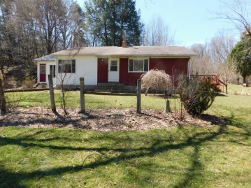 E13931 State Road 33, Whitestown, WI 54651