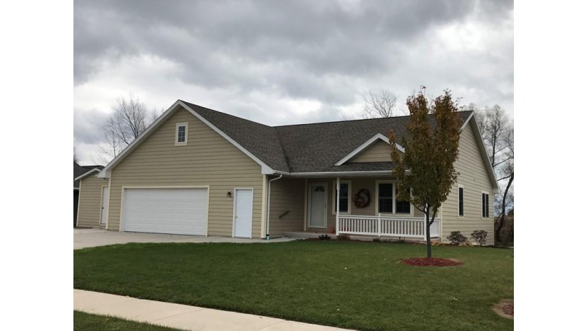 107 Michigan Ave Oostburg, WI 53070 by RE/MAX Universal $299,900