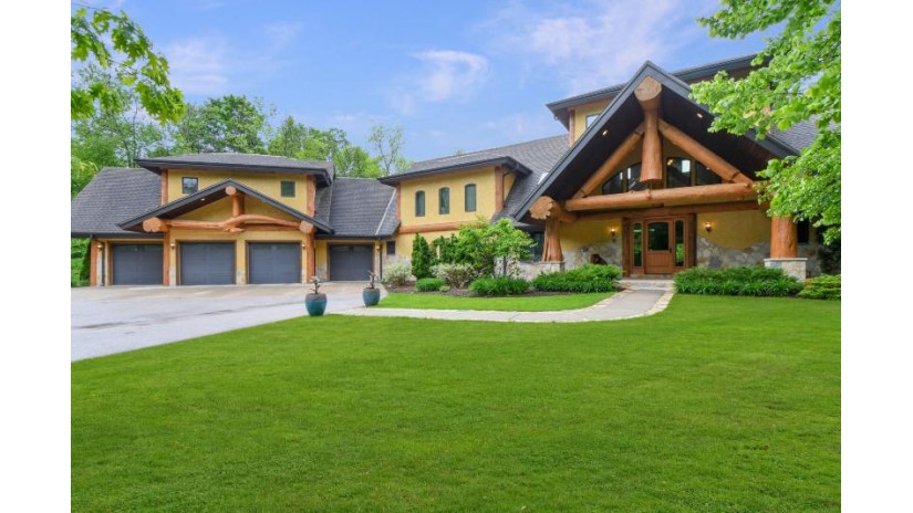 10147 Hunt Club Ct Mequon, WI 53097 by RE/MAX Gallery $1,050,000