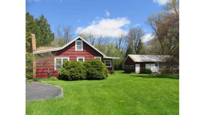 4015 47th Ave Somers, WI 53144 by RE/MAX ELITE $189,900