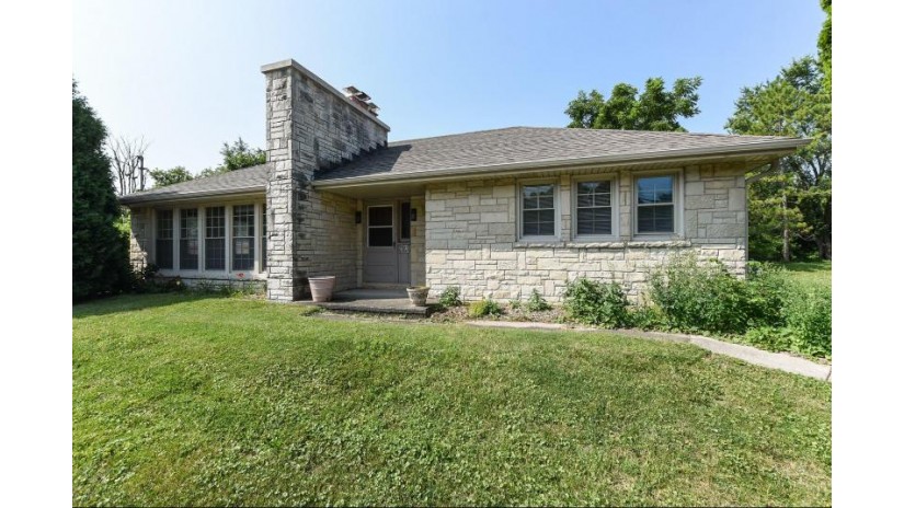 W229S9165 Clark St Big Bend, WI 53103 by The Stefaniak Group, LLC $179,900