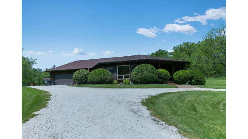 8520 184th Ave Bristol, WI 53104 by Bear Realty, Inc $469,900