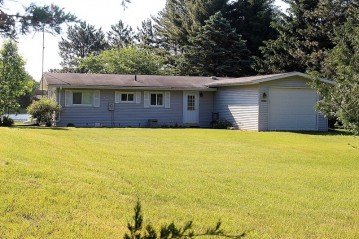 N9150 Otter Ln, Neshkoro, WI 54960