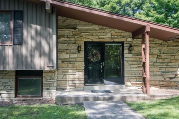 1325 Spring Dr, Brookfield, WI 53005