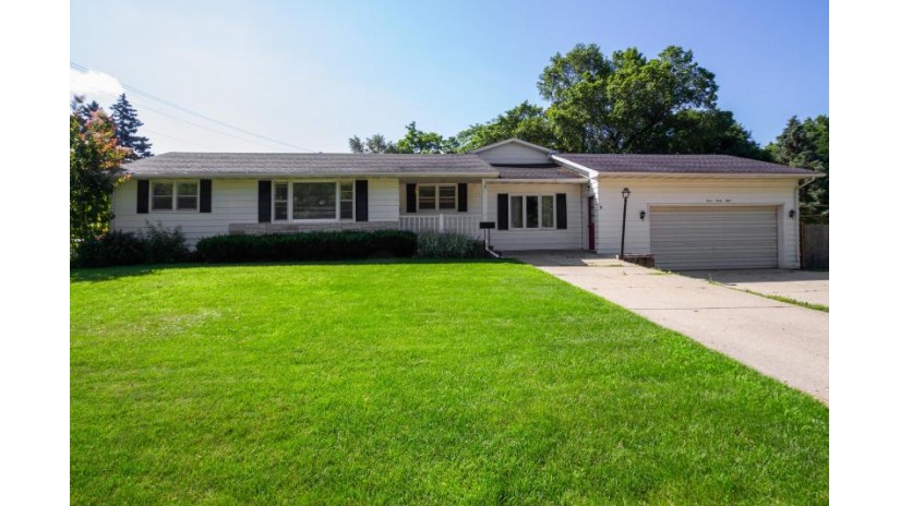 1298 Center St Delavan, WI 53115 by @properties $184,900