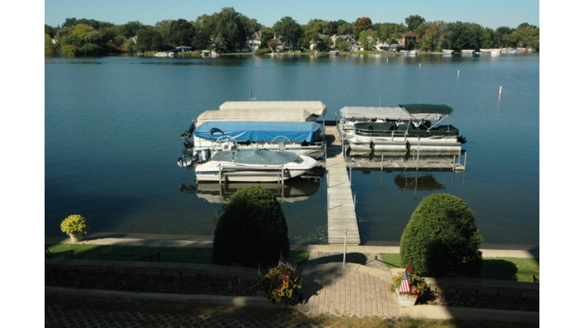 326 N Lake Rd 1A Oconomowoc, WI 53066 by Shorewest Realtors $445,000