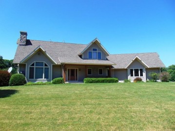 16514 Bethel Rd, Meeme, WI 53020-1222