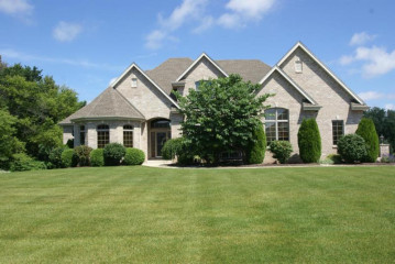 N39W23520 Broken Hill Cir N, Pewaukee, WI 53072-2761