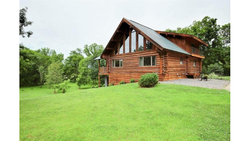 W1022 Mohawk Valley Rd Bergen, WI 54658 by Cindy Gerke & Associates $380,000