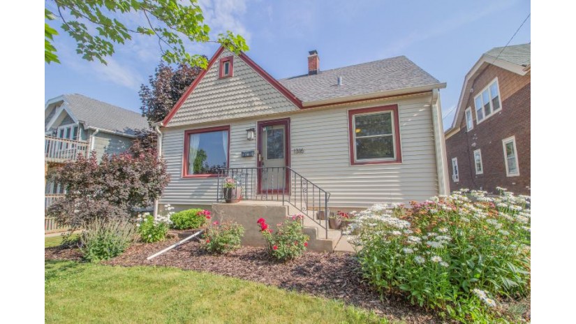 1316 Minnesota Ave South Milwaukee, WI 53172 by Redefined Realty Advisors LLC $170,000