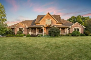 5815 Buena Park Rd, Waterford, WI 53185