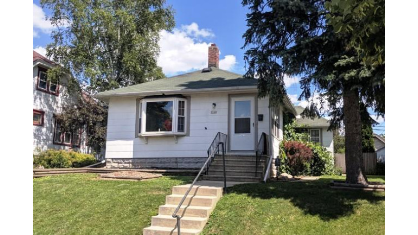 1560 S 56th St West Milwaukee, WI 53214 by Kapital Real Estate LLC $89,000