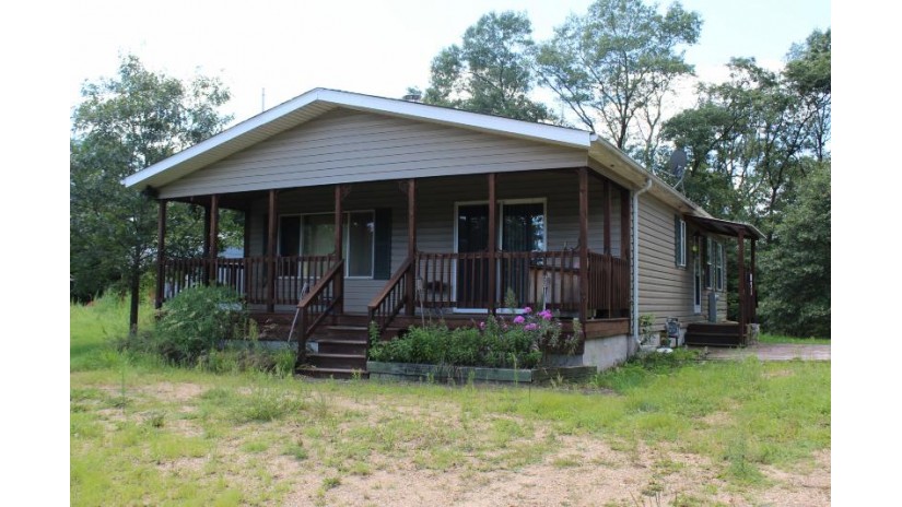 N6909 Wescott Ln Wescott, WI 54166 by RE/MAX North Winds Realty, LLC $65,900