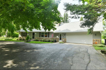 6030 63rd St, Somers, WI 53142-2952