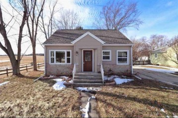 14702 Redwood St, Maribel, WI 54227