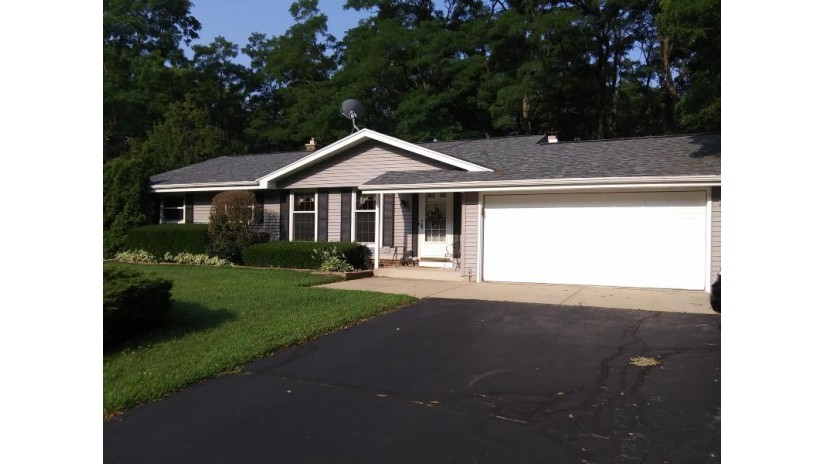 W315S7565 Lakecrest Dr Mukwonago, WI 53149 by Homestead Realty, Inc $269,900