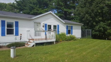 9773 Parkway Rd, Brazeau, WI 54161-8643