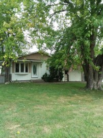 427 Lincoln St E, Caledonia, MN 55921-1534