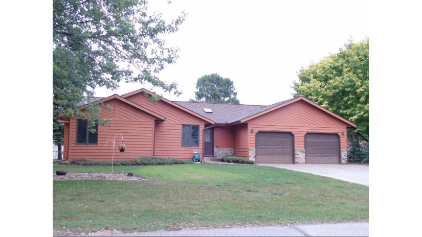 815 Miller Pl Campbell, WI 54603 by RE/MAX Results $235,000