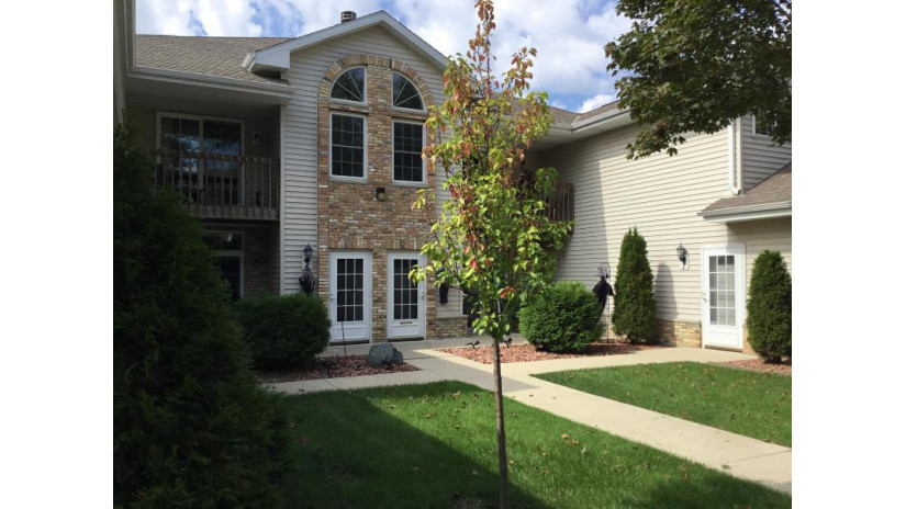 6208 S Creekside Dr 8 Cudahy, WI 53110 by Coldwell Banker Realty $164,900