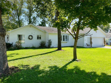 24725 70th St, Paddock Lake, WI 53168-9745