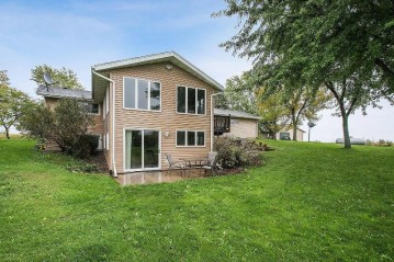 N6291 Paul Road, Rantoul, WI 54110-9428