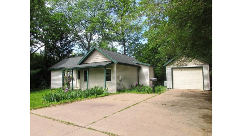 1511 4th Street Menomonie, WI 54751 by Westconsin Realty Llc $116,900