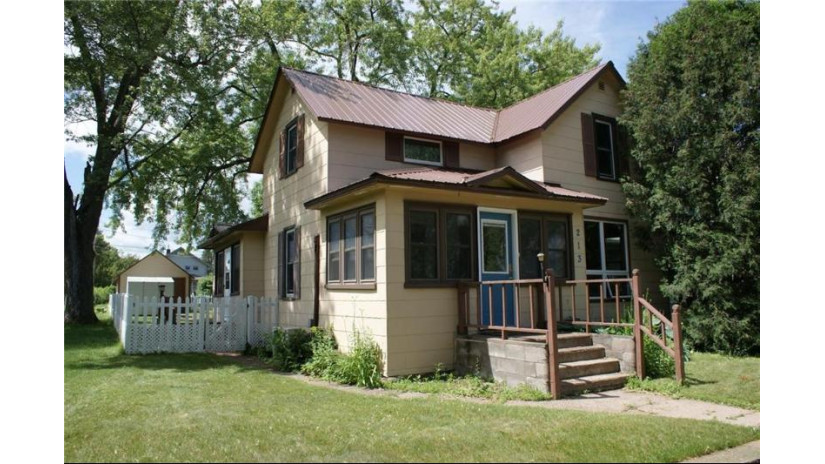 213 Vine Street Spooner, WI 54801 by Edina Realty, Inc. - Spooner $100,000