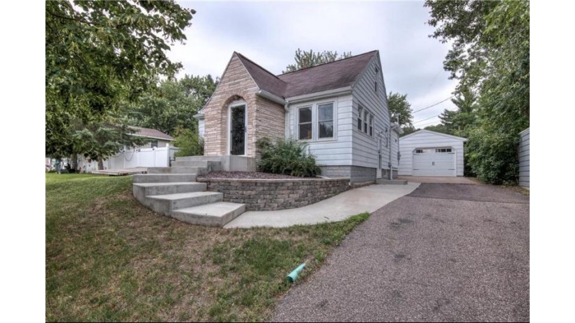 1013 Brookline Avenue Eau Claire, WI 54703 by Re/Max Real Estate Group $164,900