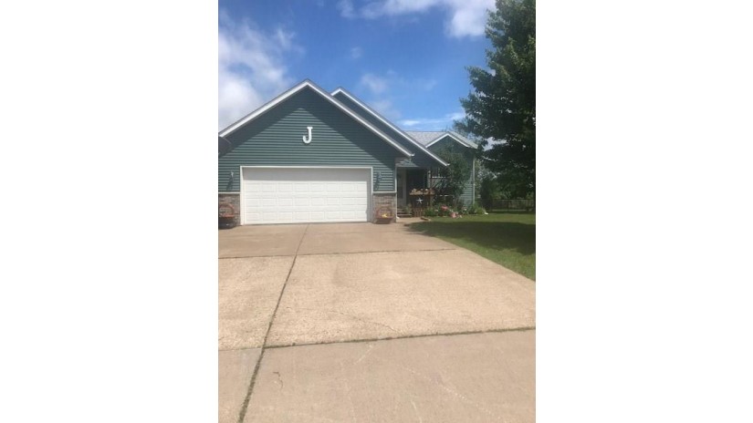 535 Skyview Avenue Cameron, WI 54822 by Edina Realty, Inc. - Spooner $185,000