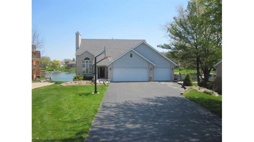 51 Delburne Drive Davis, IL 61019 by Raar Reciprocal $369,500