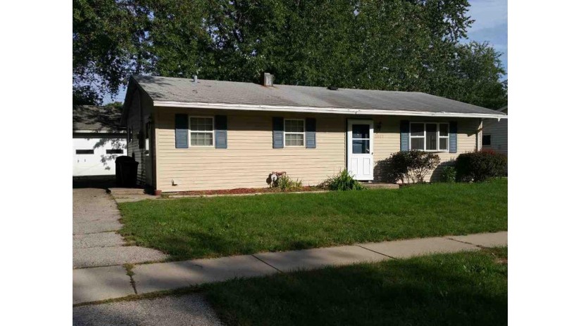 7809 Randy Road Machesney Park, IL 61115 by Keller Williams Realty Signature $39,900