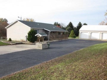 7264 E German Valley Rd, German Valley, IL 61039