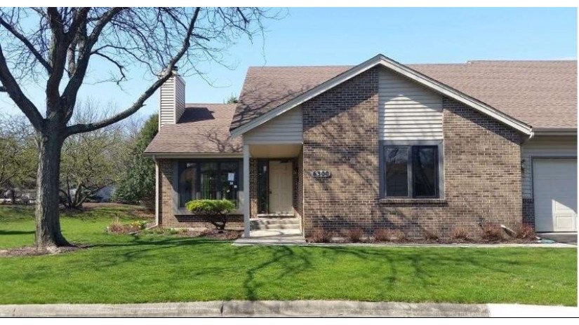 6300 Old Hunters Run #5 Rockford, IL 61114 by Key Realty, Inc. $114,000