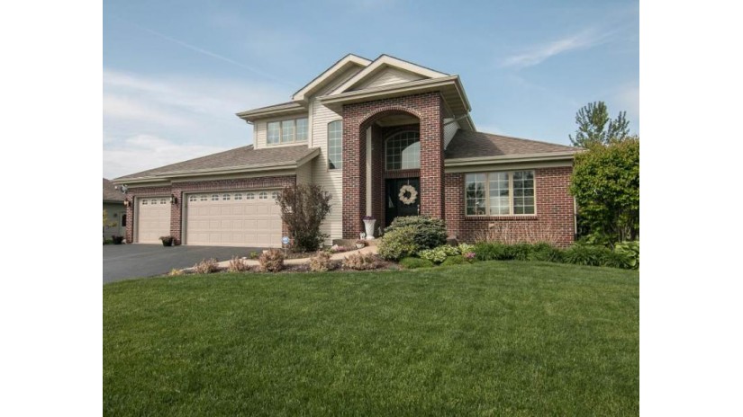 7338 West Ridge Lane Cherry Valley, IL 61016 by Century 21 Affiliated $234,900