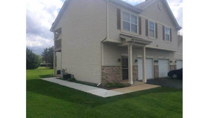 1720 W Chrysler Dr Belvidere, IL 61008 by Century 21 Affiliated $79,900