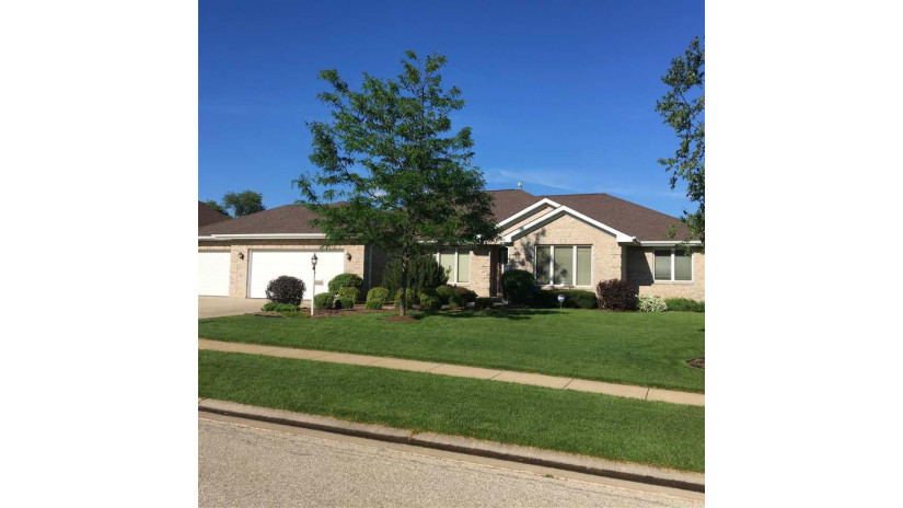 7285 Brimmer Way Cherry Valley, IL 61016 by Dickerson & Nieman $249,900