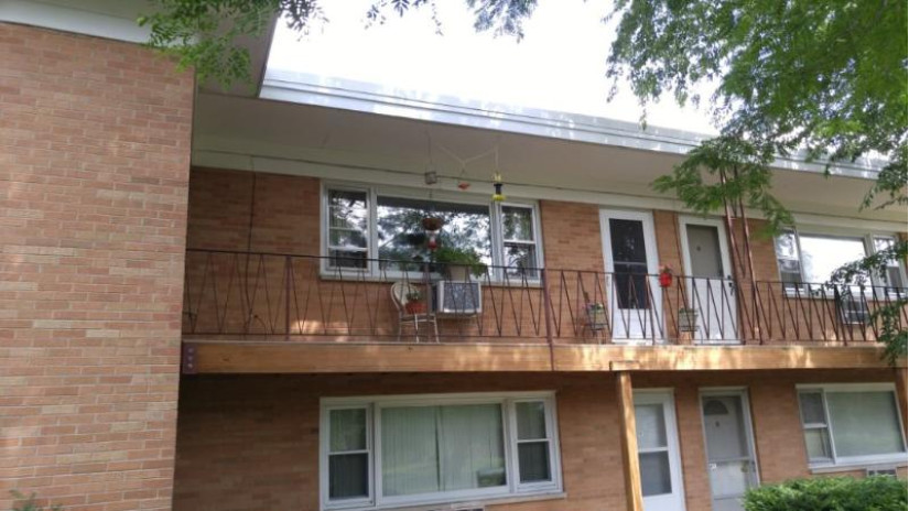 239 Northway Park Rd #8 Machesney Park, IL 61115 by Gambino Realtors $27,000