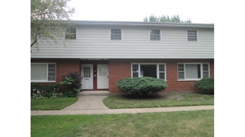 330 #2 Northway Park Road Machesney Park, IL 61115 by Keller Williams Realty Signature $31,900