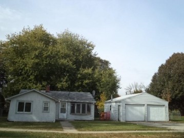 1213 7th Avenue, Belvidere, IL 61008