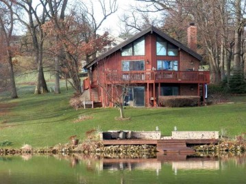 16 Delburne, Lake Summerset, IL 61019