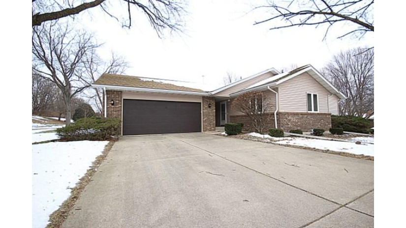 708 Quail Ridge Drive Freeport, IL 61032 by Re/Max Property Source $95,000