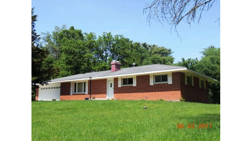 3080 Southbend Road Rockford, IL 61109 by Keller Williams Realty Signature $219,000