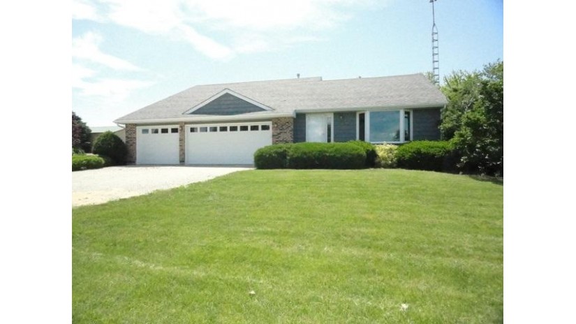 30683 Lanan Road Kingston, IL 60145 by Raar Reciprocal $300,000