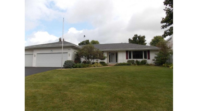 3443 Valley Woods Drive Cherry Valley, IL 61016 by Dickerson & Nieman $199,900